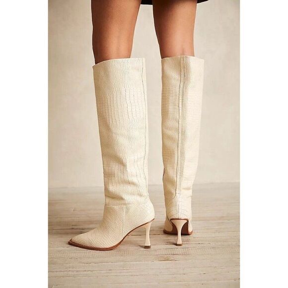 NEW FREE PEOPLE Sz 10 / 41 FRIDAY FEVER HEEL BOOTS X VICENZA IN BONE - Picture 1 of 5